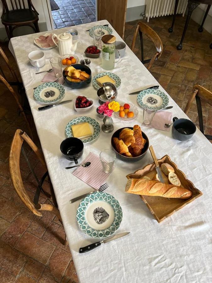 Le Pigeonnier De Saint-Loup Bed And Breakfast 外观 照片